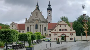 Barockkloster Zwiefalten im Regen anno domini 2024